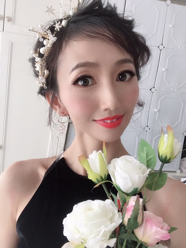 Annie-广东省·广州市·越秀区-***-个人比较爱拍照,可接淘宝买家秀单,妆面单等,广州地区