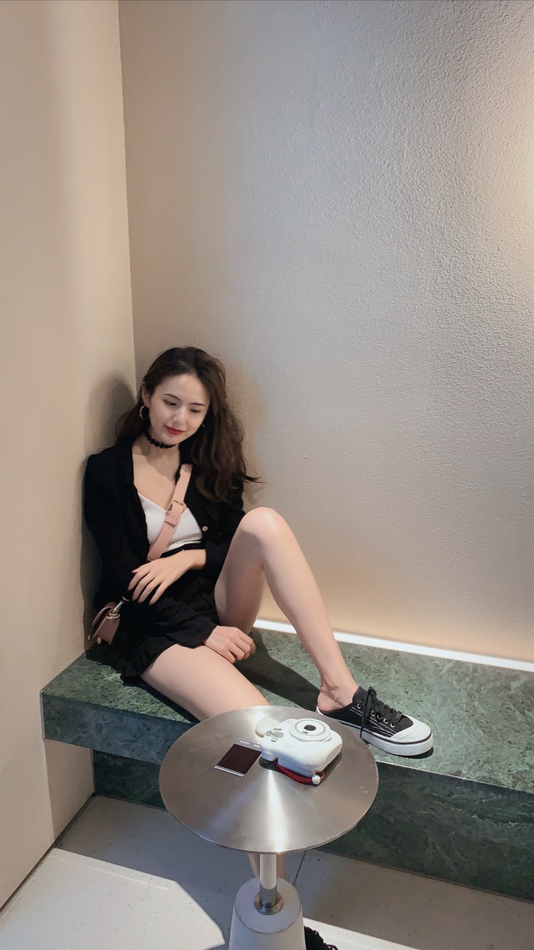 ok的女士-北京市·北京市·朝阳区-微博-单纯爱拍照,爱穿搭~专注网红拍照打卡五年,抖音浏览量在2W,朋友圈活跃。