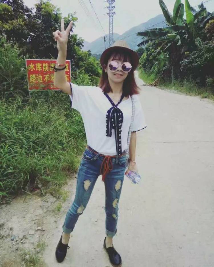 清鲤舟🎏-湖北省·宜昌市·夷陵区-抖音,***-身高:150
体重:36kg