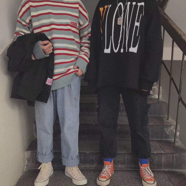 小吴小吴糊里糊涂-江苏省·无锡市·宜兴市-抖音，最右-比较喜欢拍照吧，也会修图调色什么的，百因必有果，你要找的人就是我