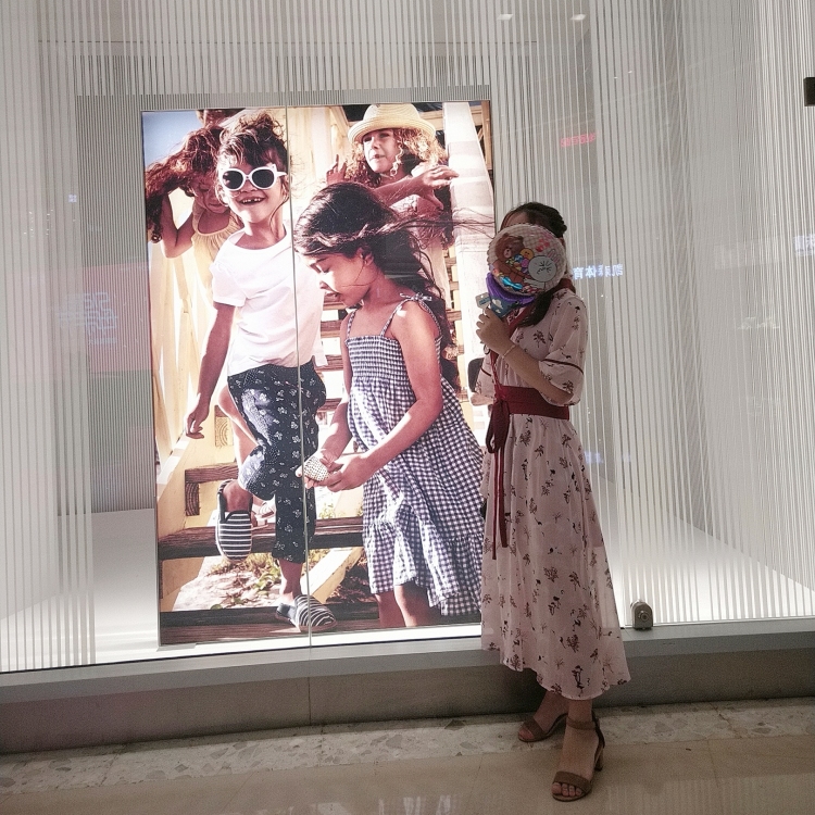 Ainsley.ღ-广东省·广州市·增城区-微博,知乎,朋友圈,-喜欢拍照,也会P图,衣服,包包,饰品都可以接!合适的也可以长期合作