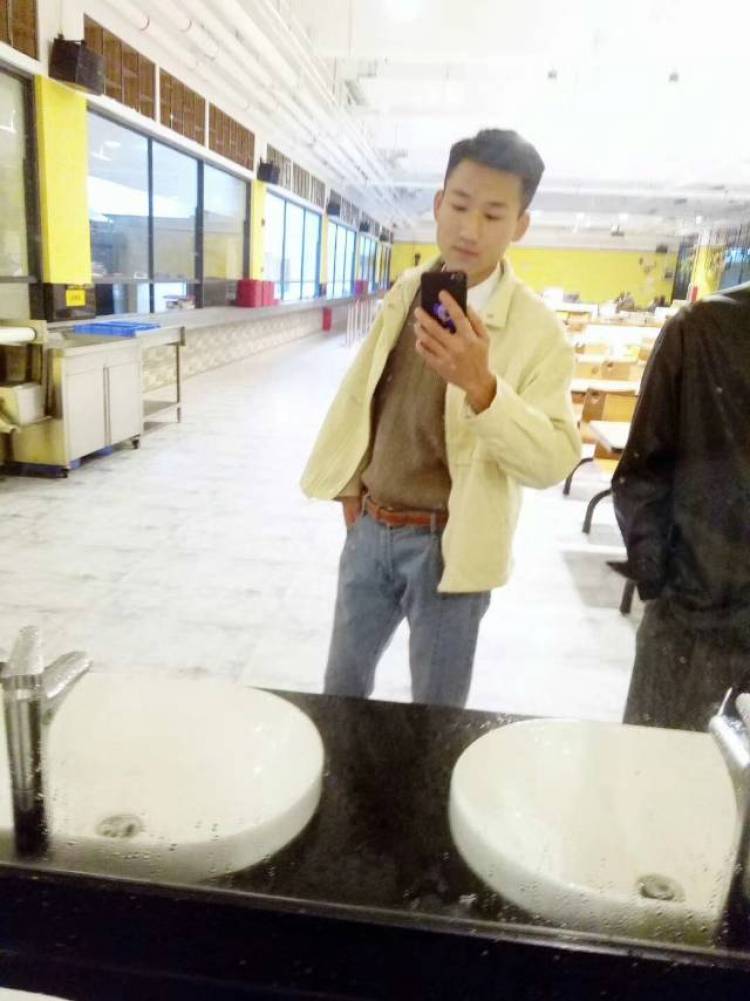奇点-湖南省·岳阳市·岳阳楼区--日常拍摄作品,可拍情侣作品,可拍更高品质作品,合作私聊