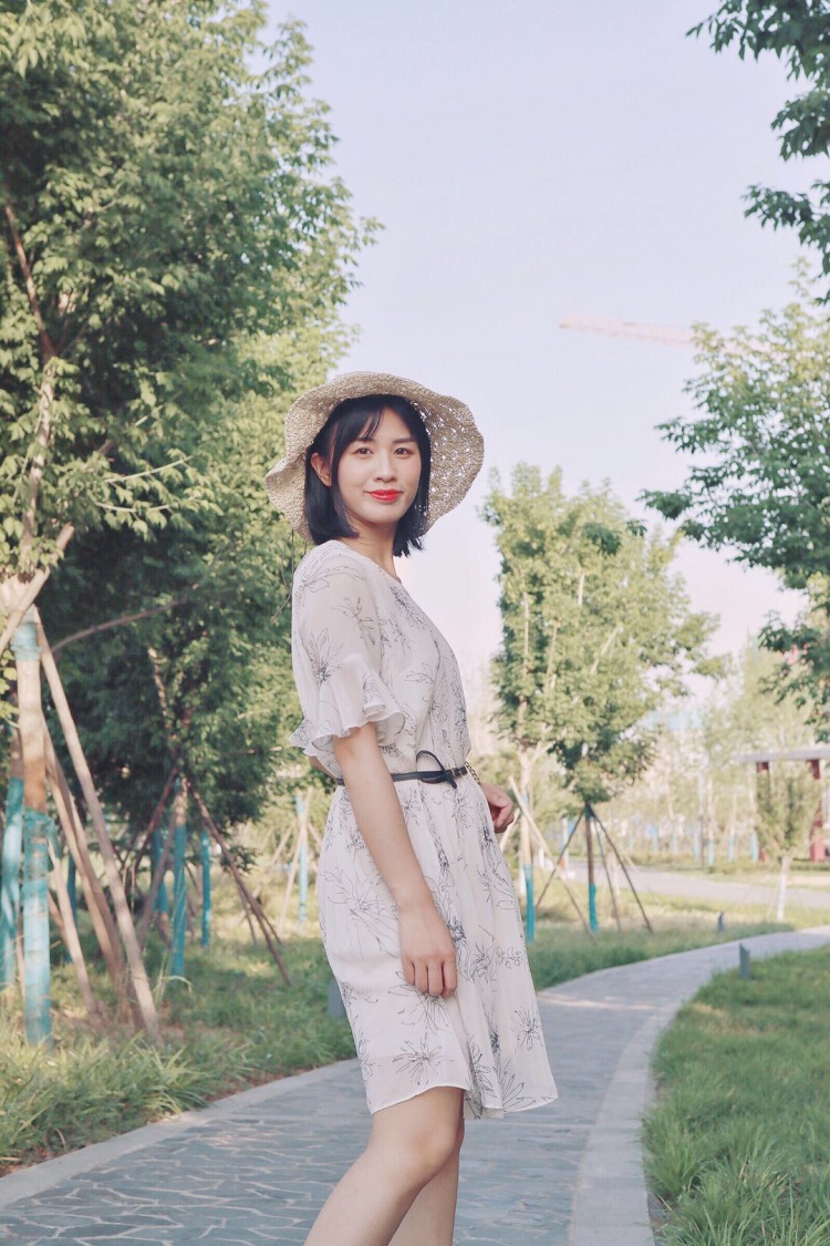 赵晶-河南省·安阳市·文峰区-抖音,微博,***-适合甜美OL日系风格