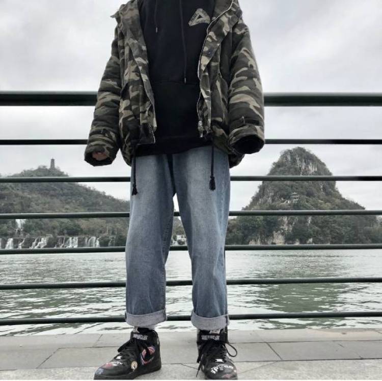 隔壁老張🍃-云南省·曲靖市·师宗县-快手-接寄拍