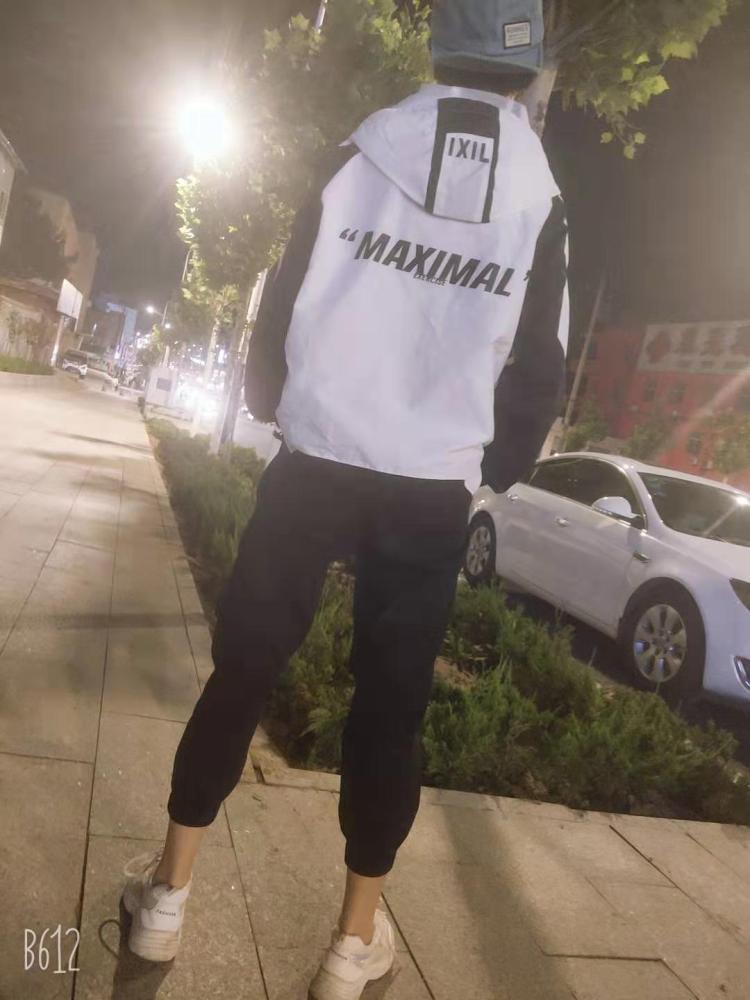皮皮英-山东省·莱芜市·莱城区-快手-身高168
体重92斤
什么单都可以接，求单。