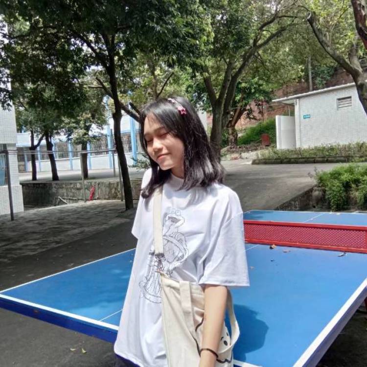 今天失眠了吗?-广东省·韶关市·武江区-朋友圈-我比较喜欢拍照然后各种风格都能驾驭也喜欢修图全身照过几天会发,因为没人帮忙拍😂 脾气也一般般不会因为我拍的买家秀商家不满意就发脾气😁 就先说这么多了吧🙈 💕