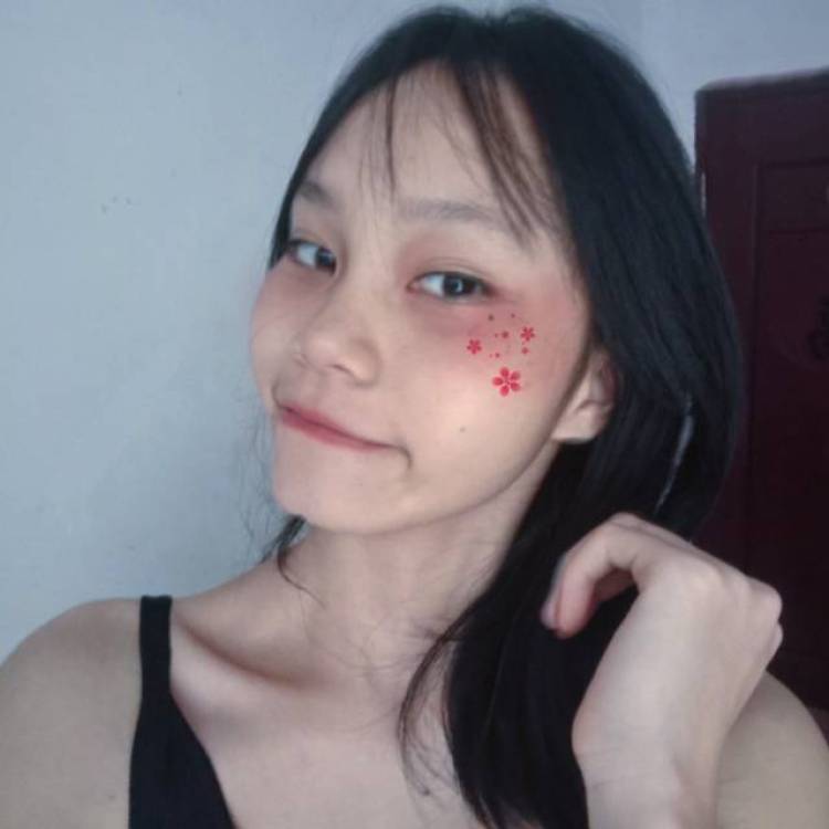 今天失眠了吗?-广东省·韶关市·武江区-朋友圈-我比较喜欢拍照然后各种风格都能驾驭也喜欢修图全身照过几天会发,因为没人帮忙拍😂 脾气也一般般不会因为我拍的买家秀商家不满意就发脾气😁 就先说这么多了吧🙈 💕