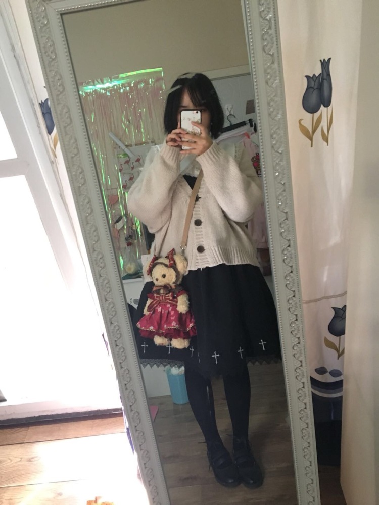 魔法少女🔯伊莉雅-湖北省·武汉市·江岸区-微博-单反摄影 商品图精修 服装搭配返图(软妹 常服 ...)有没有卖猫砂的店家 😋接猫咪相关 小饰品送拍 其他的随缘 欢迎邀请
