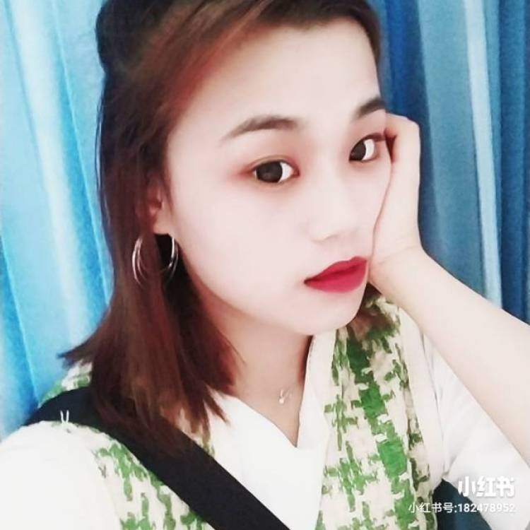 Emliy-贵州省·铜仁市·碧江区-朋友圈-今日photo我最爱的糖果色发⭕and绿色毛线马褂!