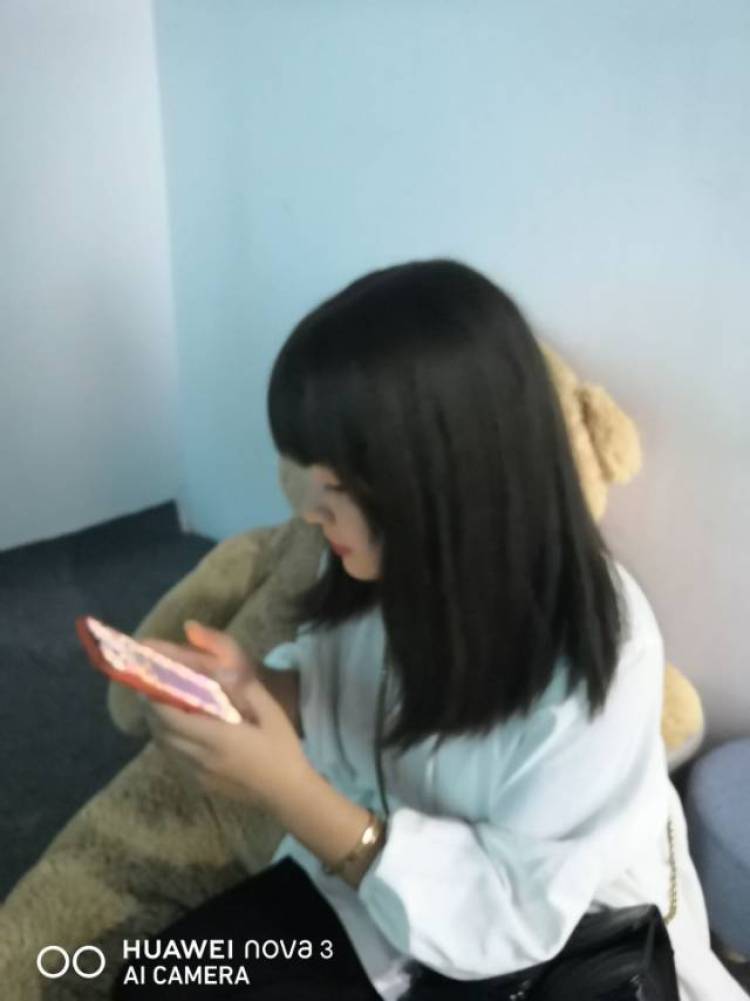 小小小李.-河北省·石家庄市·新华区-快手 抖音-可接买家秀 可任一风格