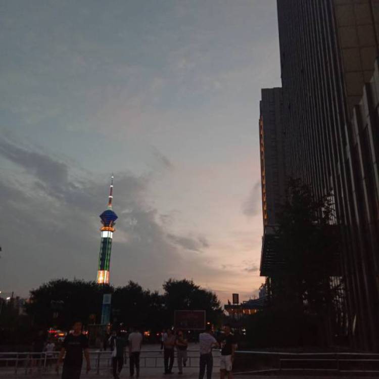 小小小李.-河北省·石家庄市·新华区-快手 抖音-可接买家秀 可任一风格