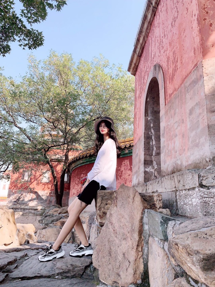 -Annie Liang-北京市·北京市·朝阳区-抖音,***,知乎-网拍