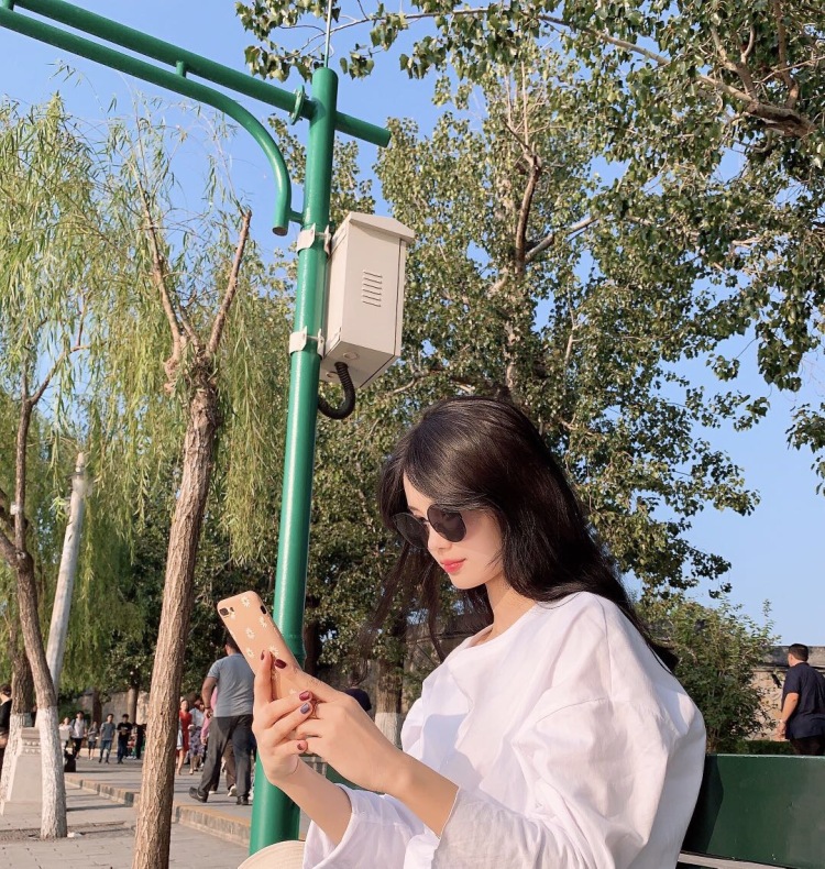 -Annie Liang-北京市·北京市·朝阳区-抖音,***,知乎-网拍
