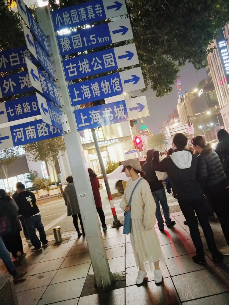 HERO-江苏省·苏州市·昆山市-朋友圈,微博-热爱拍照和p图,有耐心,可接各类买家秀,寄拍