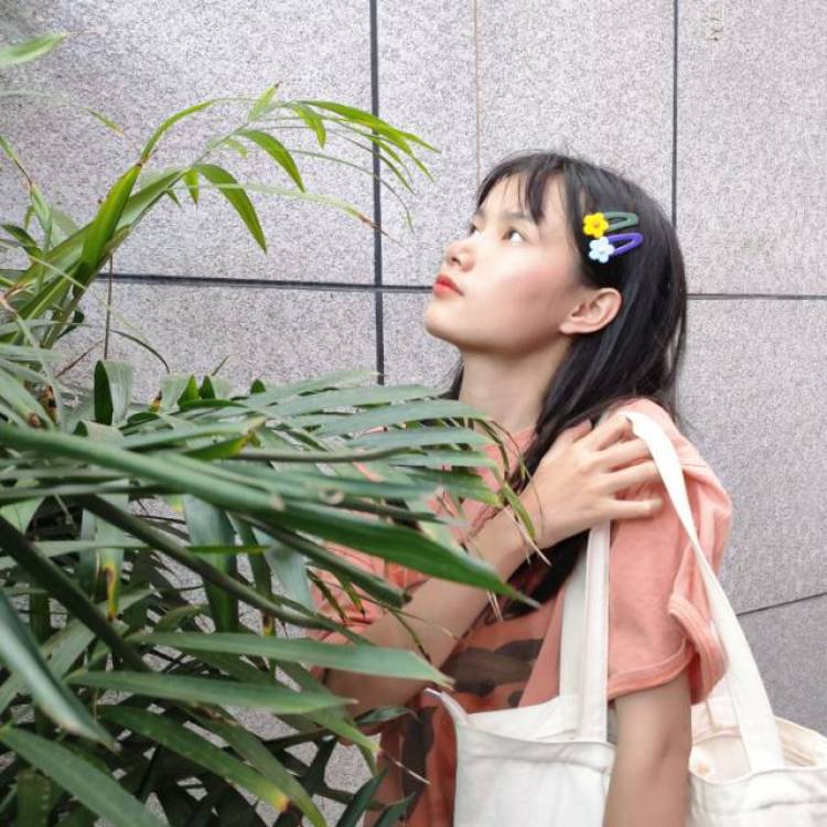 当风吹向我-湖南省·湘潭市·岳塘区-微博-会简单的ps 网拍可以找我喔~