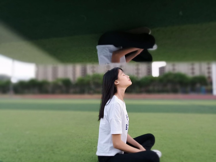 。-江西省·抚州市·黎川县-都有-喜欢吃、拍照、化妆、穿搭,可接服饰、饰品、包包鞋子食品类,时间充足做事认真
167cm、42kg