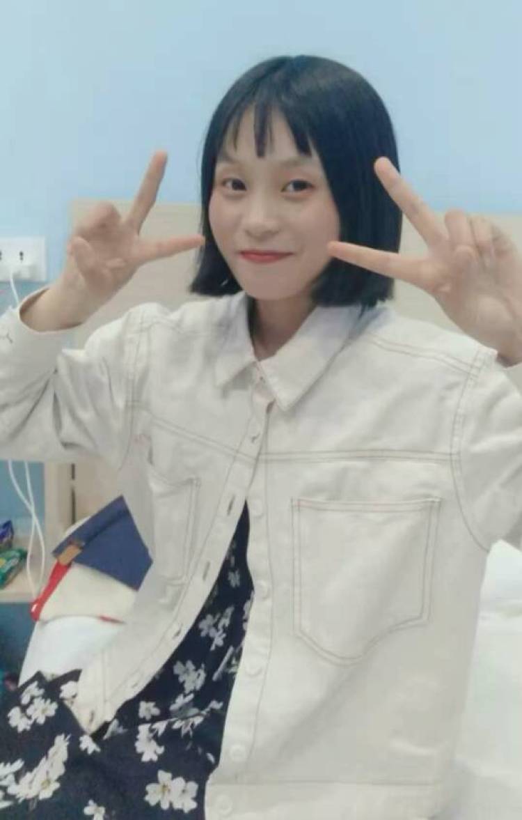 橘子果酱-云南省·昆明市·呈贡区-快手,微博,抖音-自己很喜欢平面模特这个职业,自己也比较喜欢拍照,如果有需要模特的,可以call me!