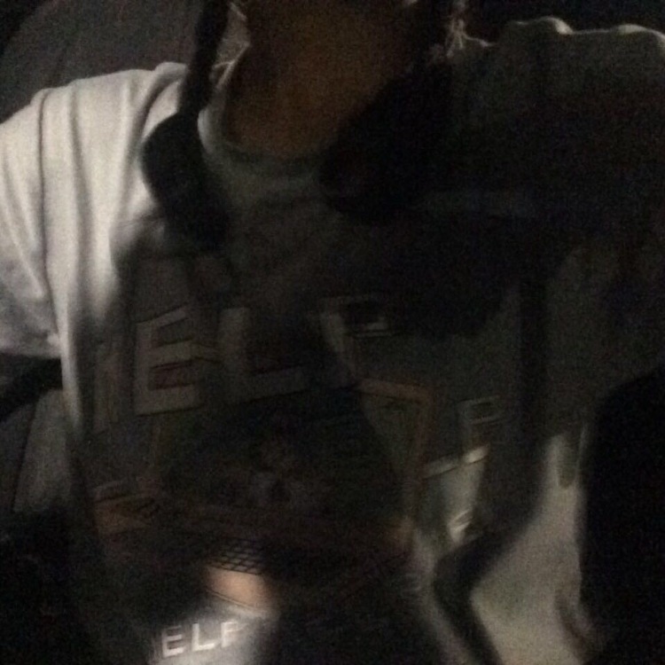 许乔然sweet-江西省·赣州市·瑞金市-抖音快手全名k歌-身高160 体重92 会p图 会自拍 是学生 周末有时间 接寄拍 有需要的找我!