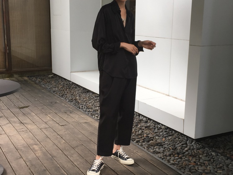 Ashleyinherhome-北京市·北京市·朝阳区-朋友圈-可接一切不露脸性冷淡风
可模可摄 风格合拍🉑️互免