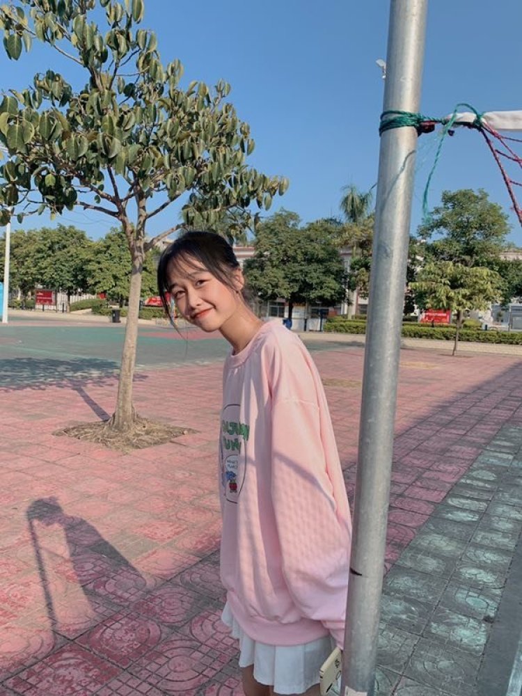 Feifei🐴-广东省·惠州市·博罗县-快手-接寄拍  会拍照