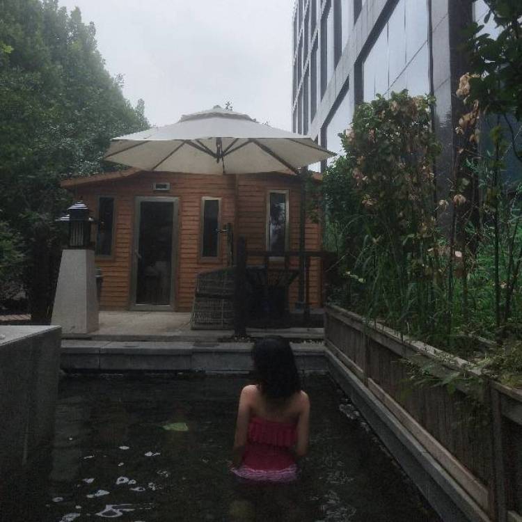 A.💓奥特曼打小怪兽~biubiubiu-北京市·北京市·海淀区--本人会拍照修图 接受邮寄 约拍
费用低