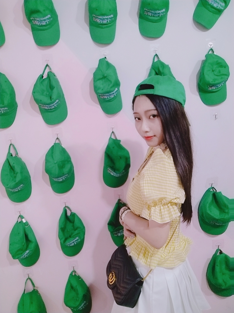 细腻模样᯲ᵀᴰᴰ-辽宁省·沈阳市·于洪区-微博-自拍外拍可盐可甜,网拍平拍,时间充裕,日常很爱拍照。