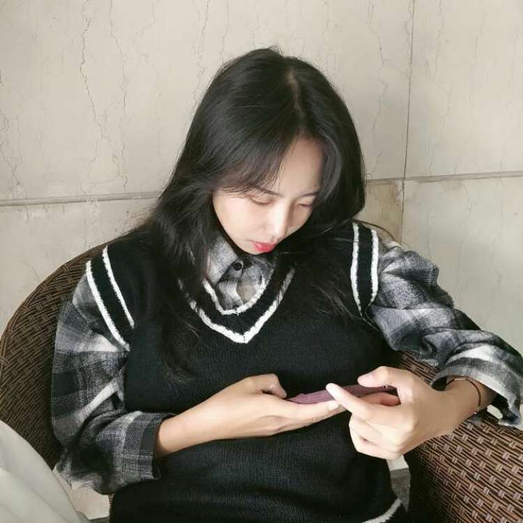 小陈小陈满目星辰-浙江省·杭州市·江干区--喜欢拍照的女孩