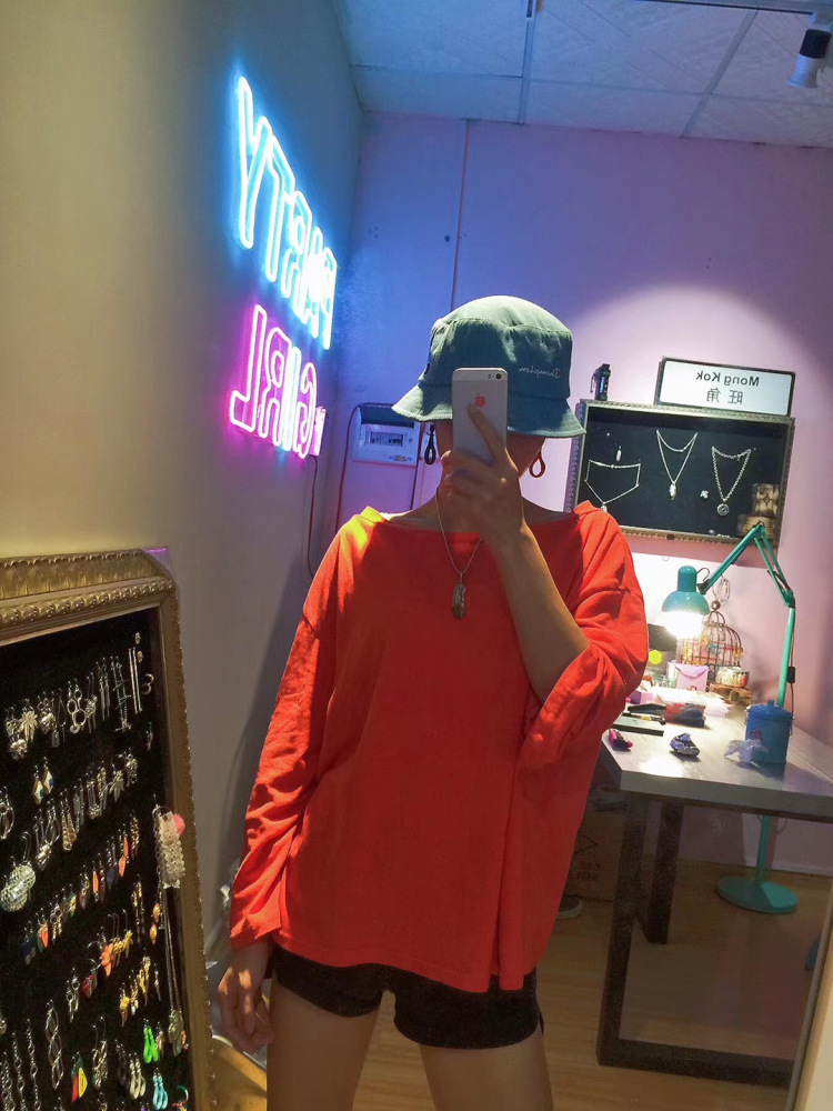 PARTY  GIRL-湖南省·长沙市·芙蓉区-朋友圈-新手入网拍，风格多变，会穿搭、审美好、拍照技术佳……