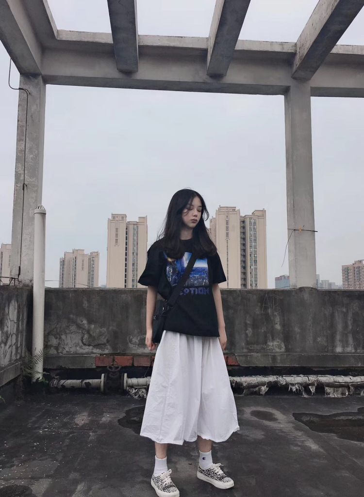 Acur--湖南省·长沙市·长沙县-微博 朋友圈-接各种寄拍 会p图出图快 各种风格都可驾驭!