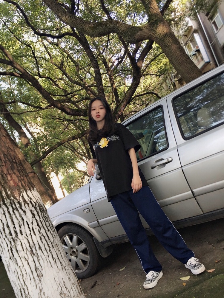 Acur--湖南省·长沙市·长沙县-微博 朋友圈-接各种寄拍 会p图出图快 各种风格都可驾驭!