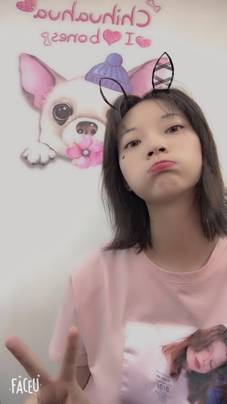 花花哟🌸-云南省·昆明市·五华区-抖音,盆友圈,快手等-本人二十岁,接网拍,身高165,体重90,会简单修图,什么都可以拍