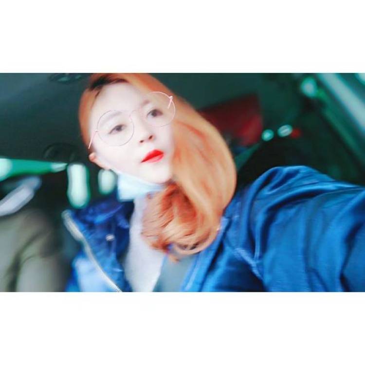 体面-浙江省·金华市·义乌市-抖音-身高166,体重97
会简单修图不过于夸张,主要真实较好,经验之谈
可拍全身,段视频,露脸都可以