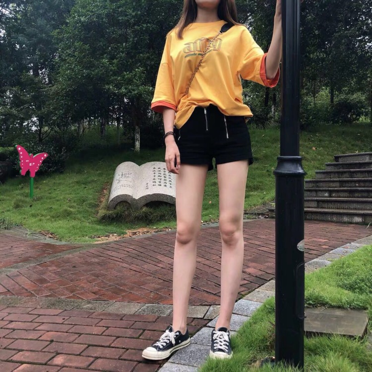 Anewme-湖南省·长沙市·雨花区--做过几次寄拍，能简单修图，身高169 体重102，淘气值953