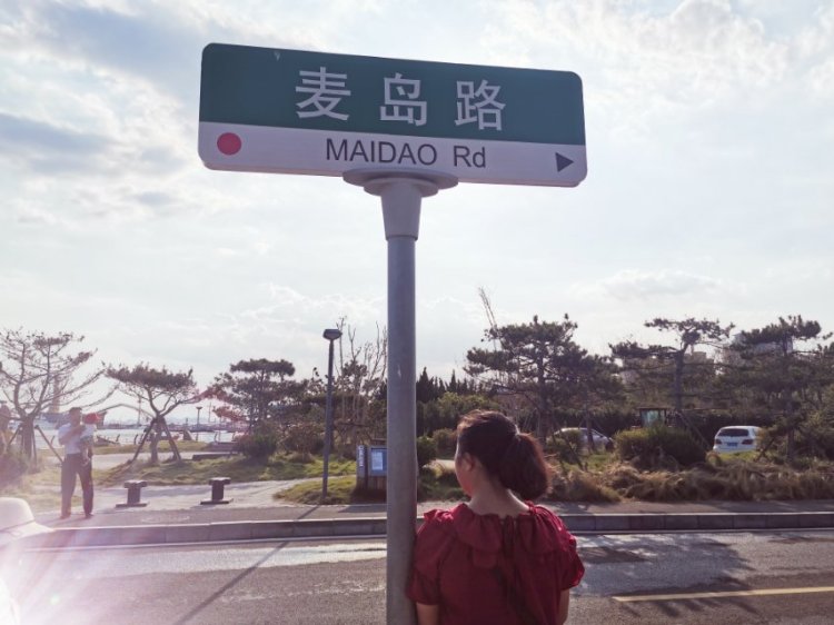 Amanda-山东省·青岛市·李沧区-抖音-做大码女装。身高163 体重140 希望做寄拍 。