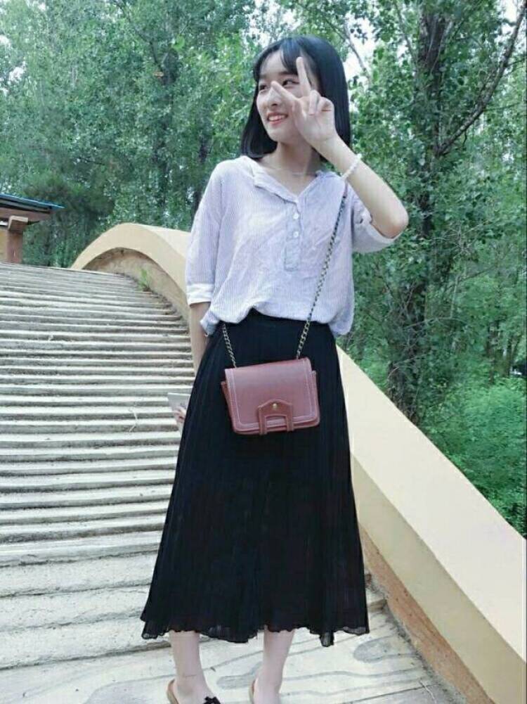 哈哈-吉林省·长春市·朝阳区--身高160cm, 体重41kg, 会拍照,会修图,出图快,拍照风格多样