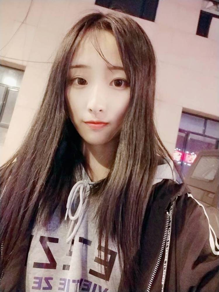 哈哈-吉林省·长春市·朝阳区--身高160cm, 体重41kg, 会拍照,会修图,出图快,拍照风格多样