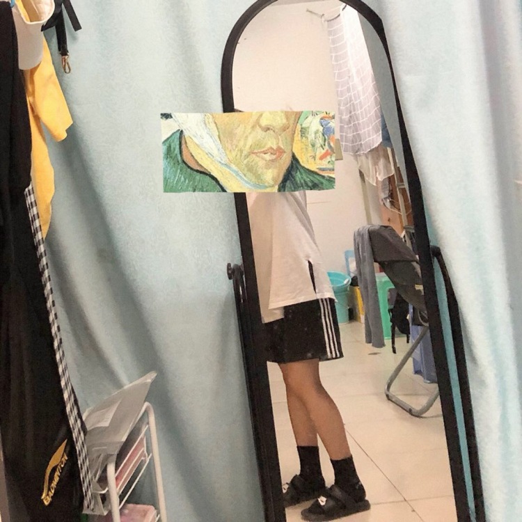 yiling-重庆市·重庆市·合川区-微博 朋友圈-买家秀 接寄拍 接文字风格如下图 风格多 不露脸单纯是为了保护隐私 会拍照 会p图 看上的来 非诚勿扰 谢谢