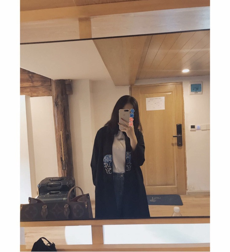 西西里的美丽传说-广东省·东莞市·长安镇-抖音 快手-会拍照 会Ｐ 图。可接寄拍 风格不同