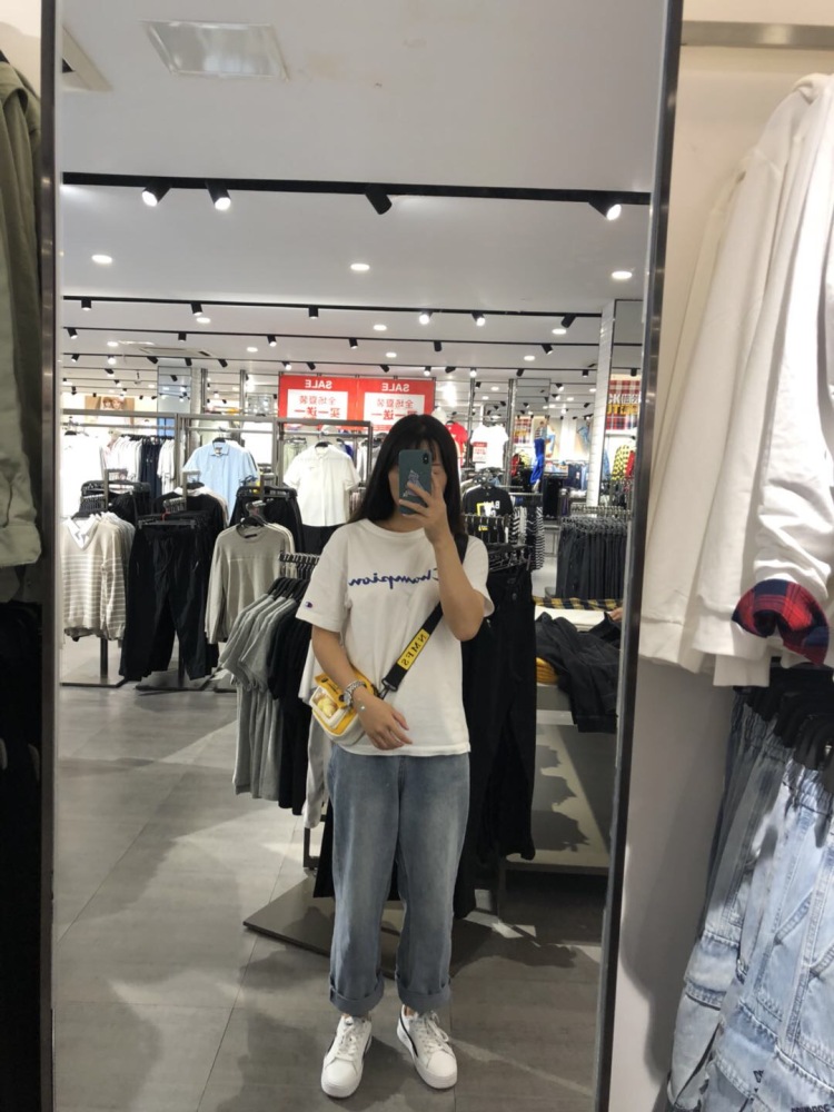 Wa🐷 ྀི-四川省·巴中市·通江县--热爱拍照,会ps,空闲时间多,想做网拍,寄拍(全身+图片+视频)
ks粉丝600+