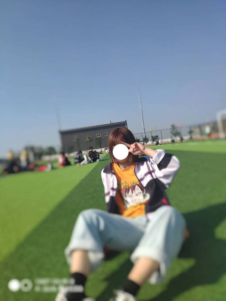 百事可乐-云南省·昭通市·昭阳区-快手 抖音-喜欢玩快手 在学校算是个小网红😄 ,模特 买家秀很适合