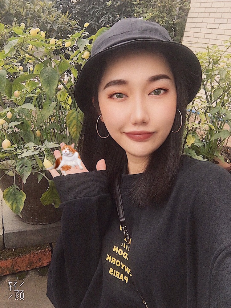 eleven-重庆市·重庆市·南岸区--我是一名甜品师，平时休息时间可以接网拍，如果觉得我还不错，请联系我，谢谢