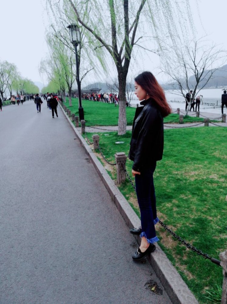 鼓风机-浙江省·绍兴市·诸暨市-微博,朋友圈,美拍-喜欢拍照,什么类型都可以。有需要的可以联系我呀