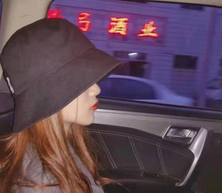 张张-河南省·郑州市·新郑市-朋友圈-能驾驭各种风格，身高163 体重97，会P图。爱拍照