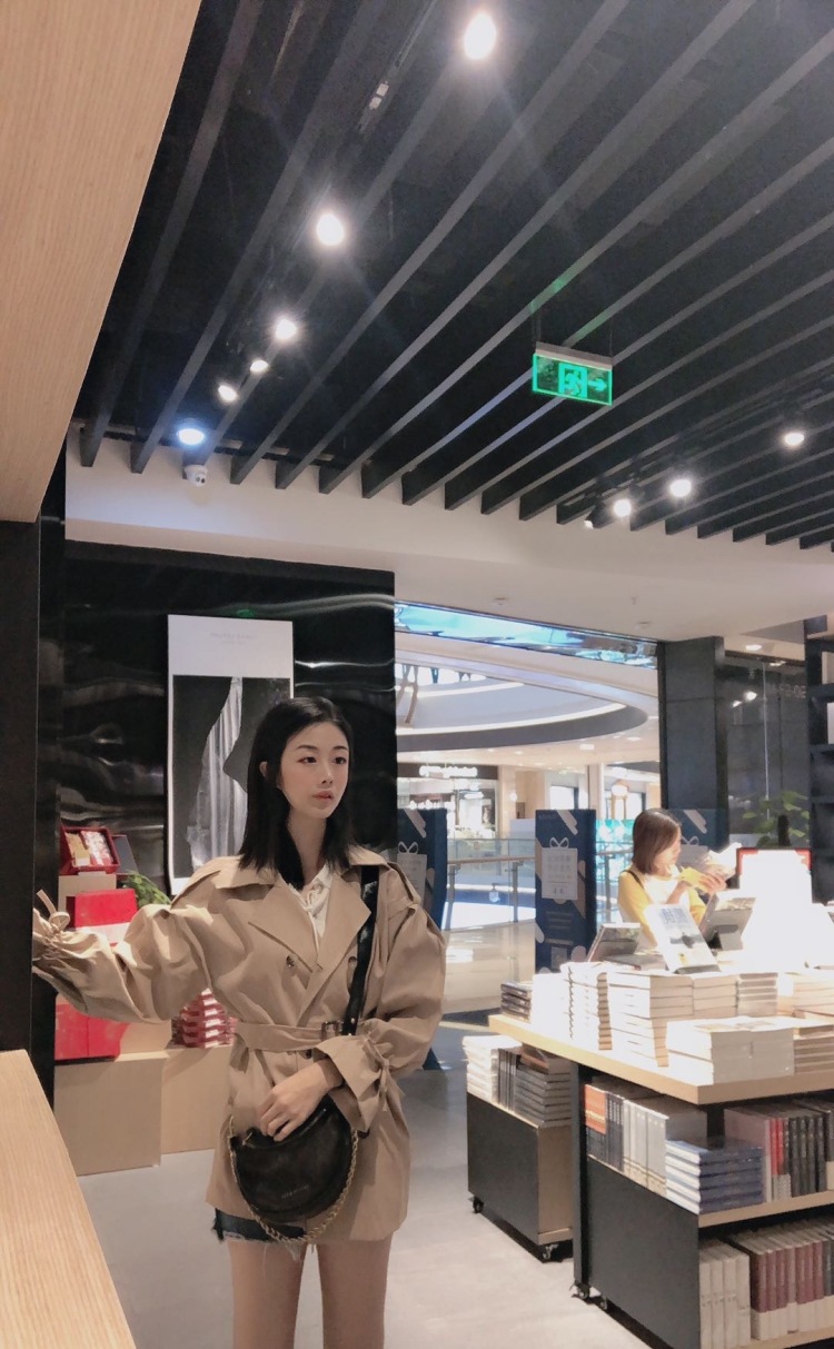 锕蒂-福建省·厦门市·思明区-抖音、微博、朋友圈-我是一名幼儿教师:会自己拍照、可以寄单给我、会p图