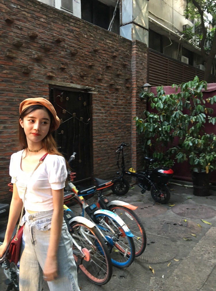Barbie-广东省·肇庆市·四会市--兼职网拍,态度好出图快,有需要的可以找我哦