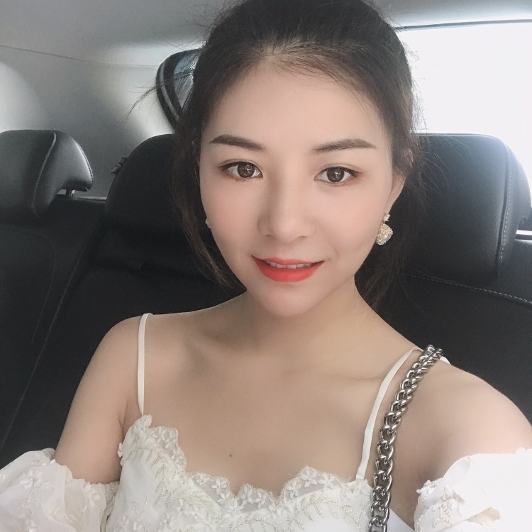 哆哆-广东省·广州市·天河区--彩妆,护肤品,包包,鞋子,服装都可以拍