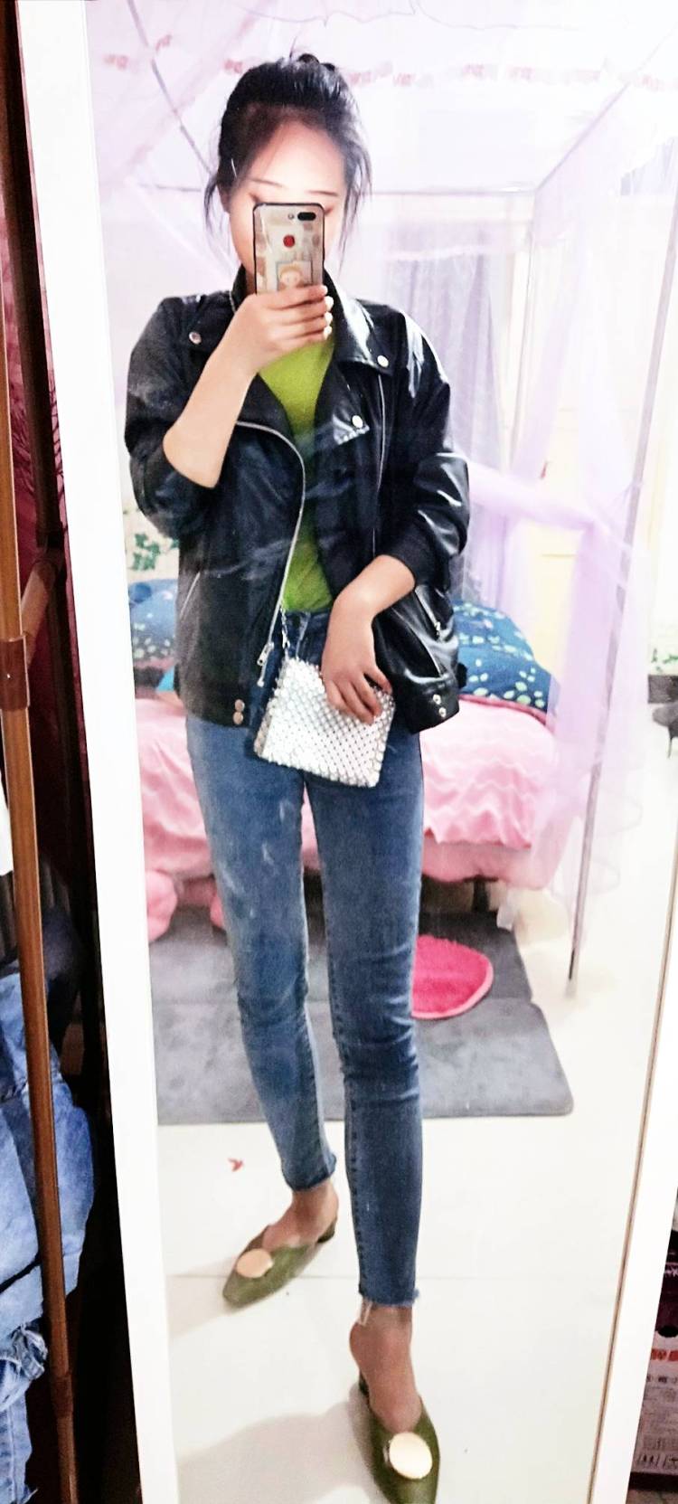 宁静-甘肃省·兰州市·城关区-快手 抖音-我平时在上班 想做兼职 就是可以帮忙做买家秀的那种我拍照技术还可以 我本人体重95 身高163cm 我价格要求也不会贵 差不多就可以有意向的可以合作