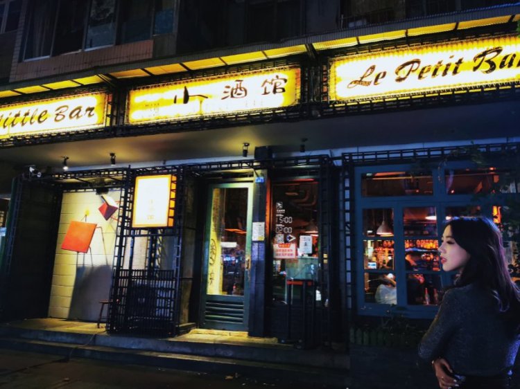 曌.-北京市·北京市·朝阳区-抖音-镜头感强 身材比例好