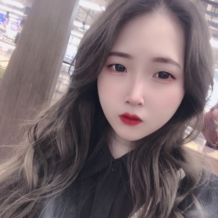 野马-重庆市·县·忠县-抖音知乎微博***-偏瘦,喜欢拍照,会p图,接网拍,出图快