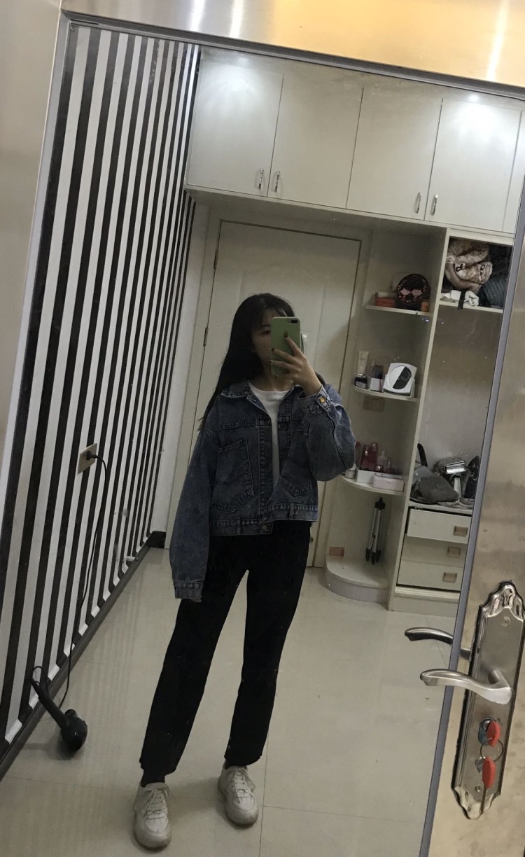 失.-江西省·宜春市·万载县--喜拍照 会修图 工作认真 态度好 接寄拍网拍 求合作呀